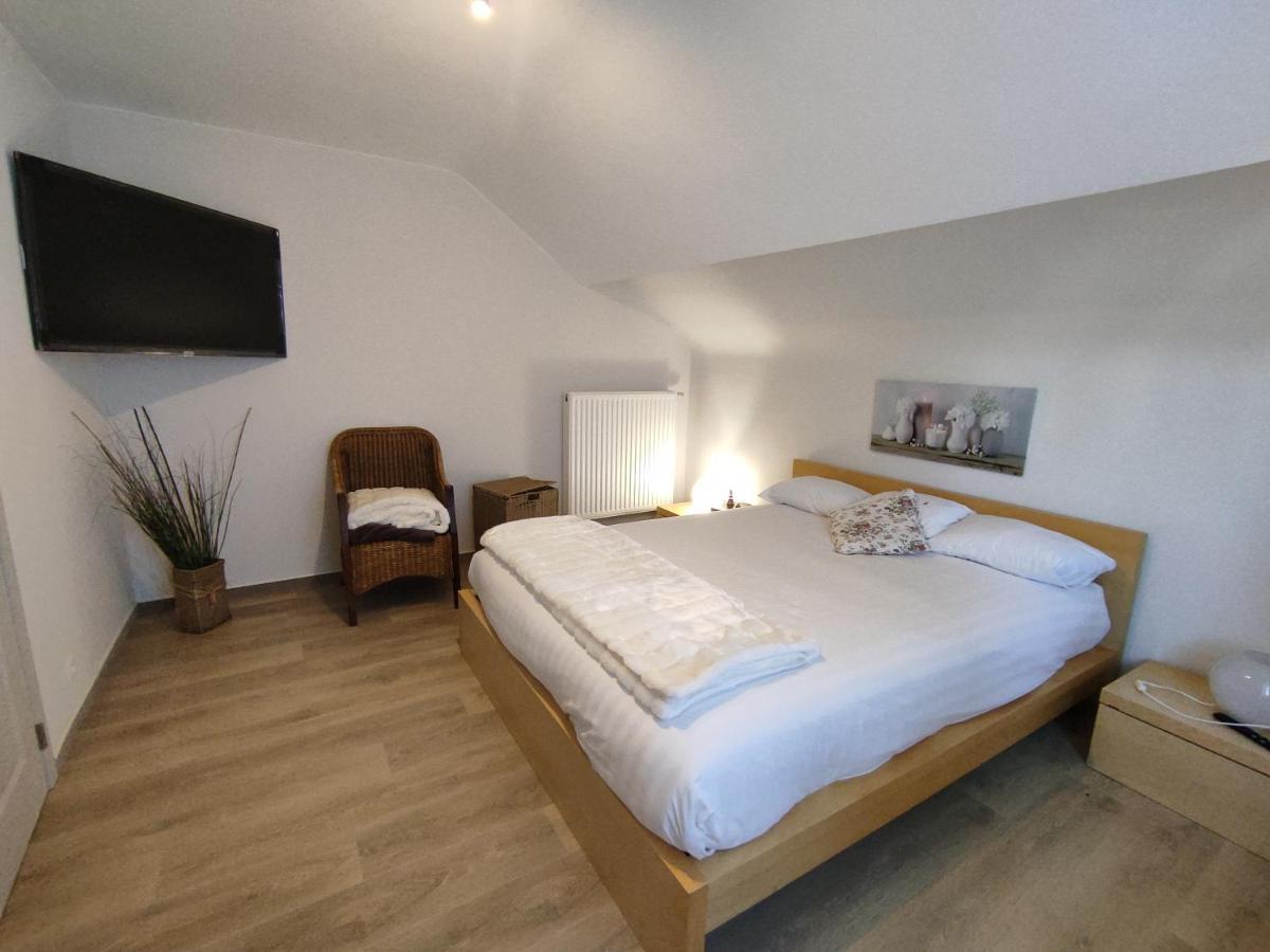 Villa La Gerarie à Bastogne Extérieur photo